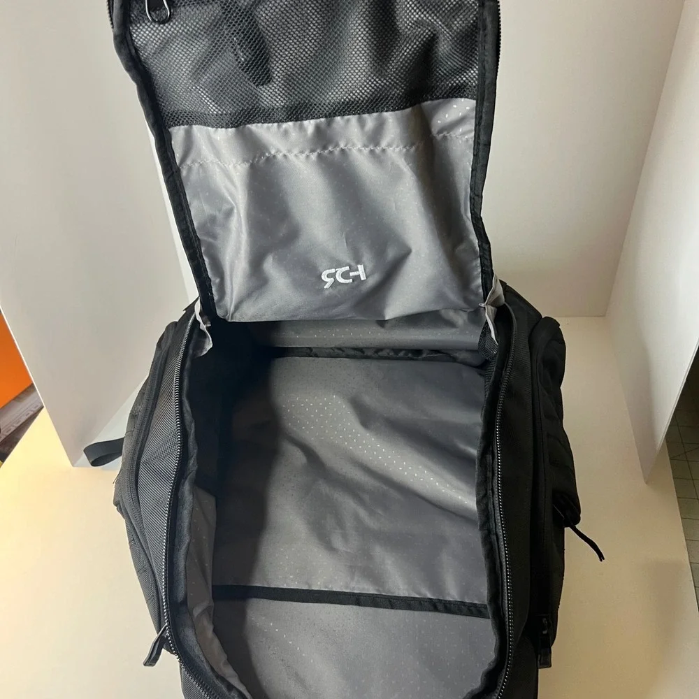 Ogio Flashpoint BackPack Laptop Bag Black NWOT #1 Embroidered HDR Logo‎